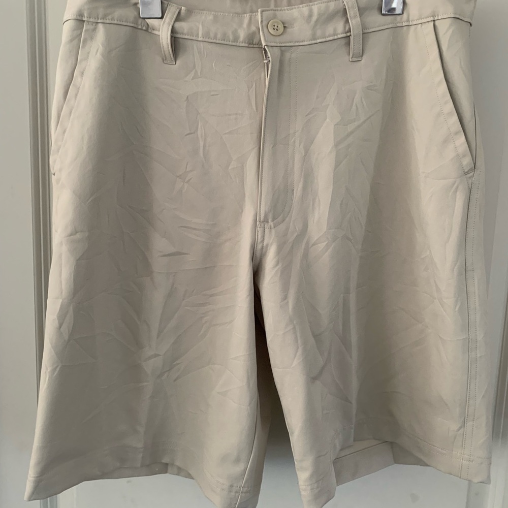Champion Men's Golf Tan Shorts